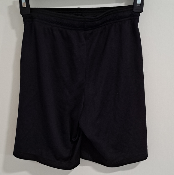 Nike Dri Fit Black Longline Bike or Running Shorts Size Medium - Picture 2 of 10